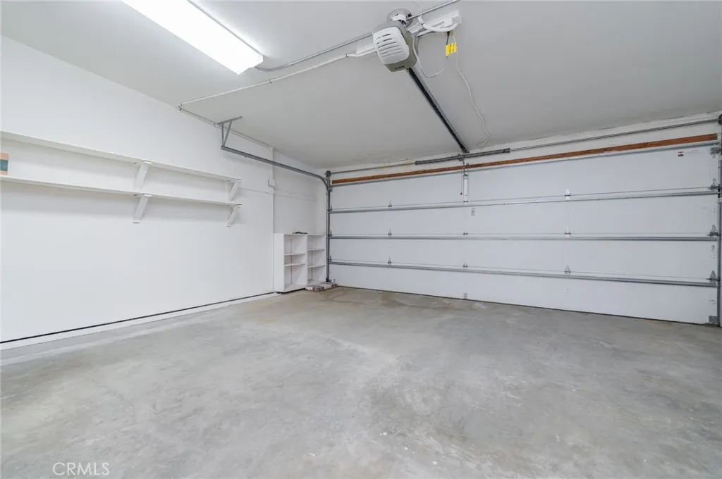 9400 Sierra Mar Drive, Los Angeles, California 90069 home-pic-40